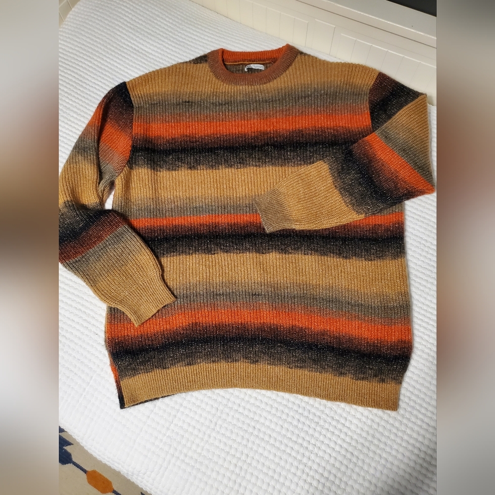 Nice Zara Men sweater size XL
